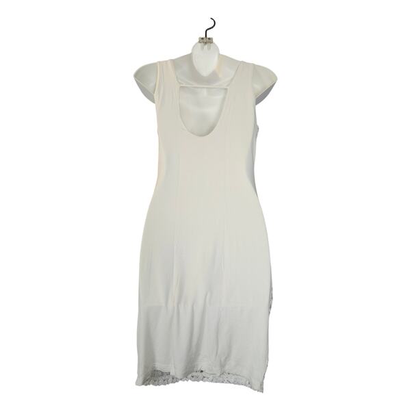 Gilli Dress Womens Small White Mini Dress Lace Overlay Stretch Flowy Cottagecore - Picture 4 of 13